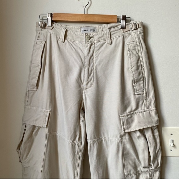 TNA ARITZIA SIZE 8 cream cargos Women's Tan Cargo Pants - Picture 3 of 12